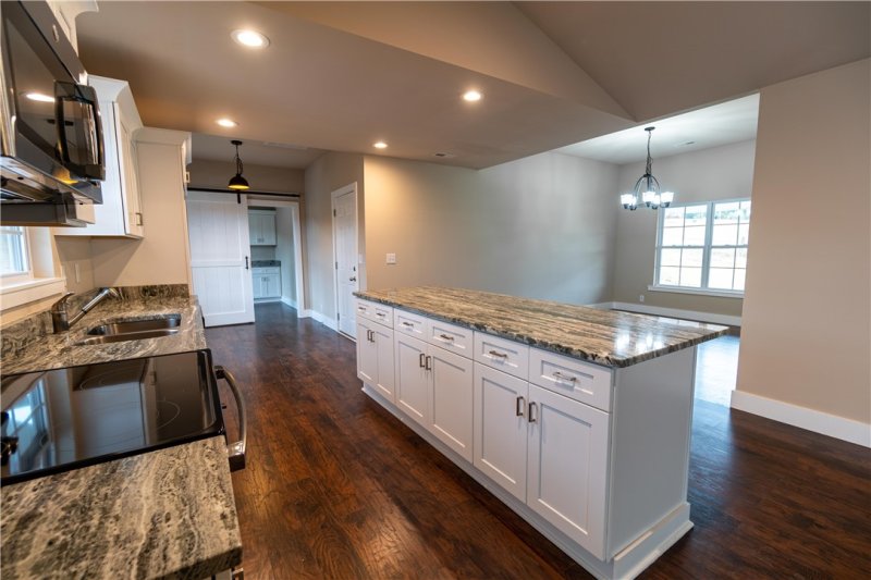 Property image 4 at 613 Quincy Road, Seneca, SC 29678