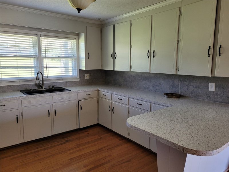 Property image 5 at 323 Ponce DeLeon Drive, Anderson, SC 29621