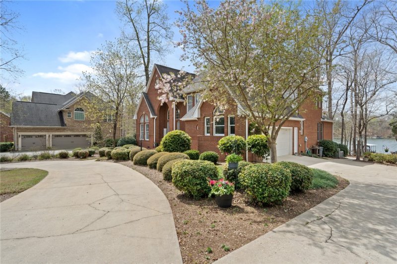 Property image 2 at 115 Club Point, Anderson, SC 29626