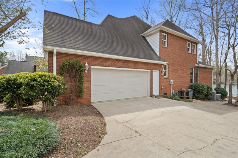 Property image 3 at 115 Club Point, Anderson, SC 29626