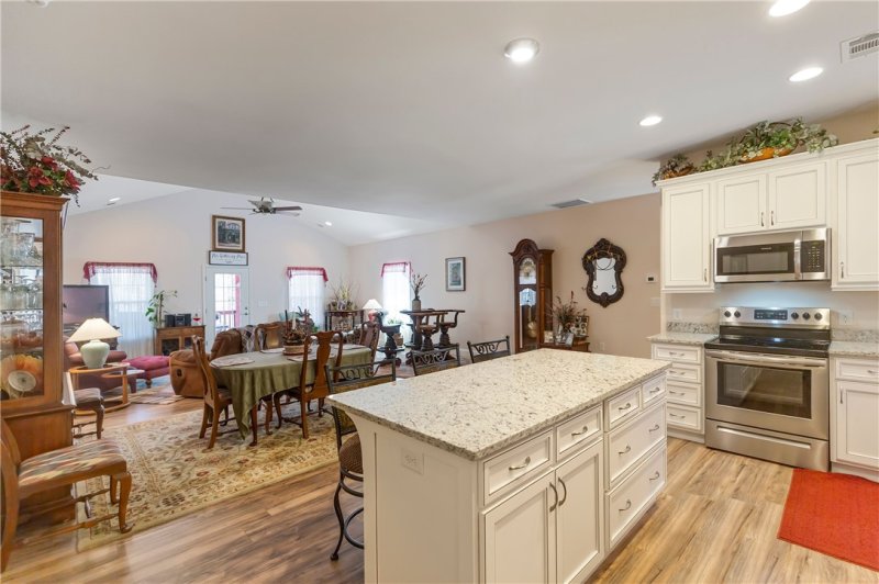 Property image 5 at 369 Mountain View Road, Salem, SC 29676