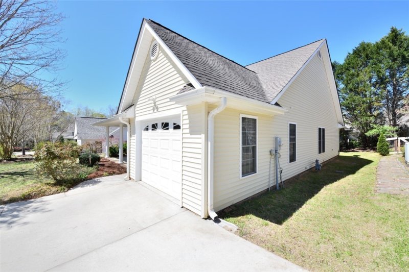 Property image 5 at 204 Grand Oak Circle, Pendleton, SC 29670