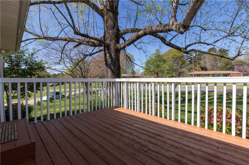 Property image 5 at 1110 Briarwood Drive, Seneca, SC 29672