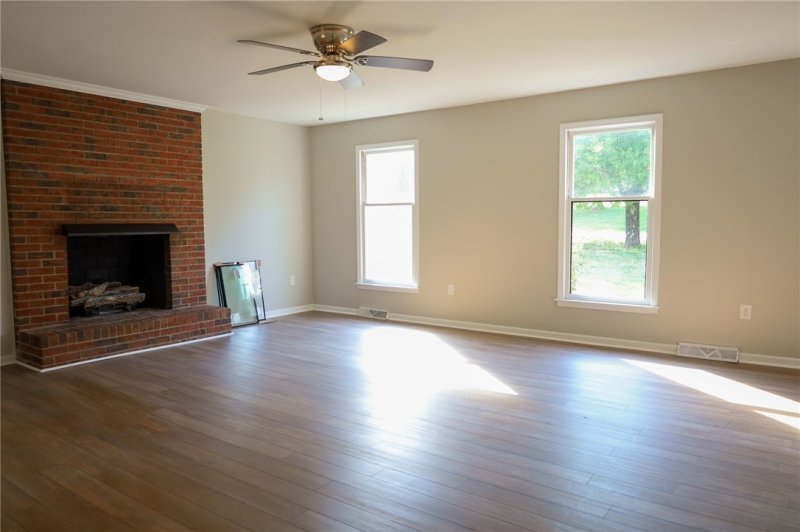 Property image 4 at 104 Georgewood Drive, Easley, SC 29640