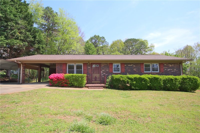 3068 Brookfield Drive