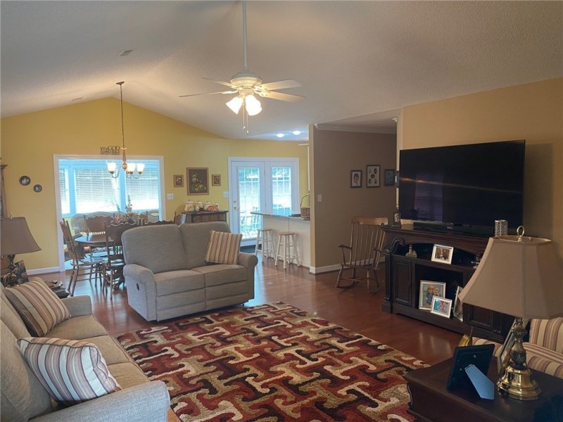 Property image 2 at 1321 Cobbs Glen Drive, Anderson, SC 29621