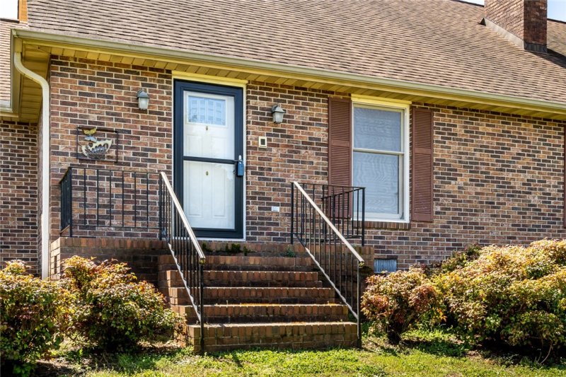 Property image 3 at 1328 Vandale Place, Anderson, SC 29626