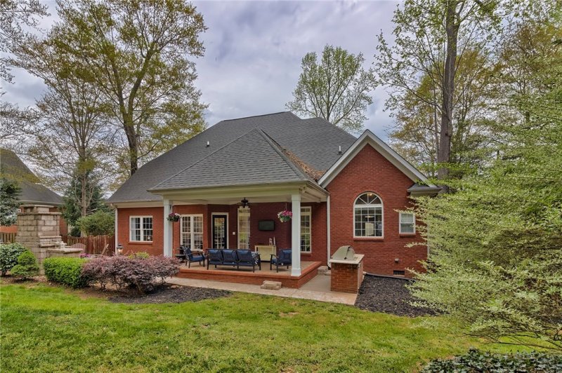 Property image 4 at 115 Walnut Creek Way, Greenville, SC 29611