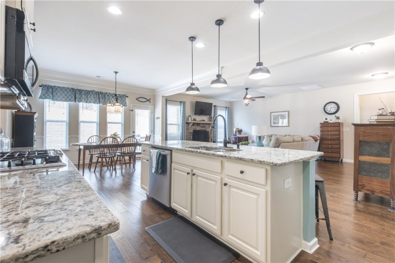 Property image 4 at 112 James Lake Way, Easley, SC 29642