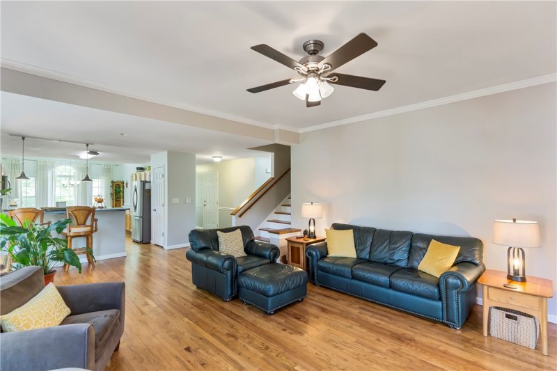Property image 2 at 619 Providence Point Drive, Seneca, SC 29678