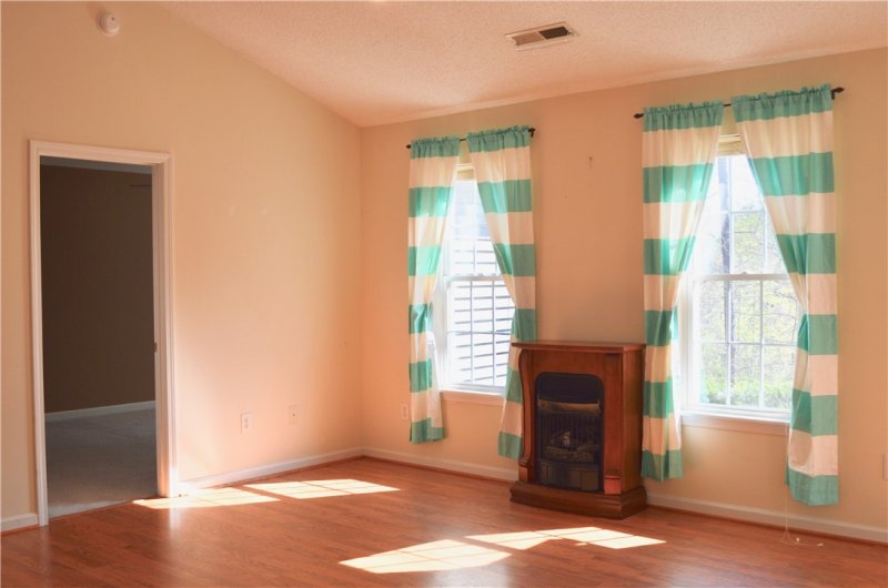 Property image 3 at 107 Teardrop Trail, Seneca, SC 29672