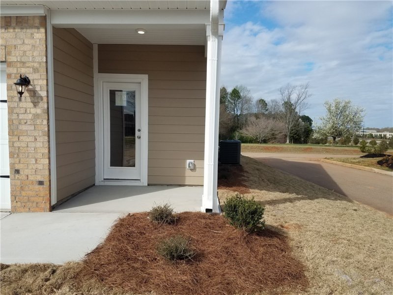 Property image 3 at 305 Village Boundary, Anderson, SC 29621