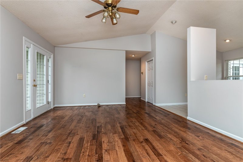 Property image 5 at 700 Twilight Court, Seneca, SC 29672