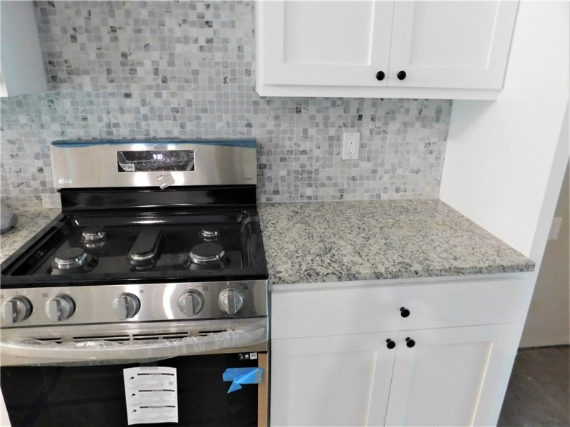 Property image 2 at 503 Cross Creek Drive, Seneca, SC 29679