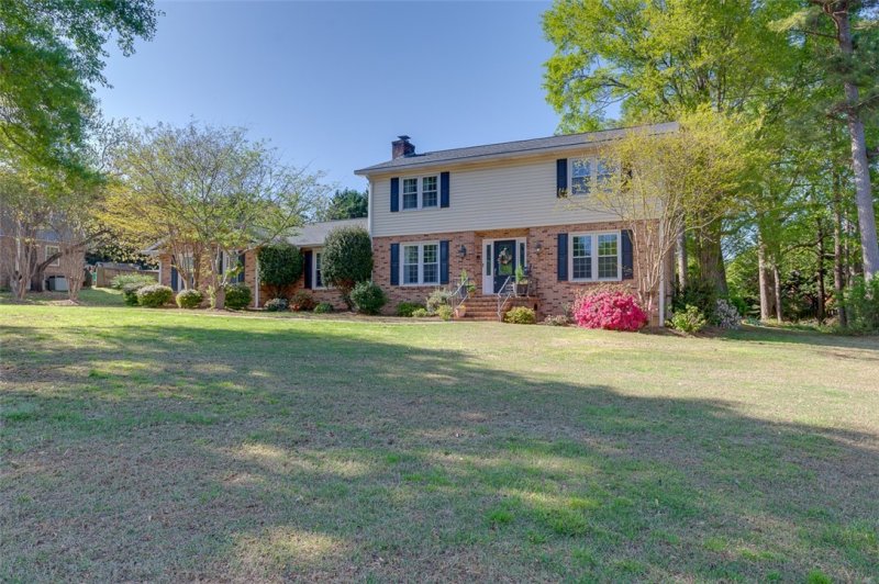 Property image 2 at 307 Williamsburg Road, Anderson, SC 29621