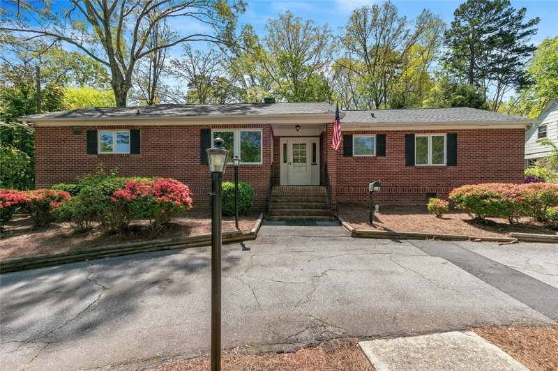 Property image 3 at 118 Riggs Drive, Clemson, SC 29631