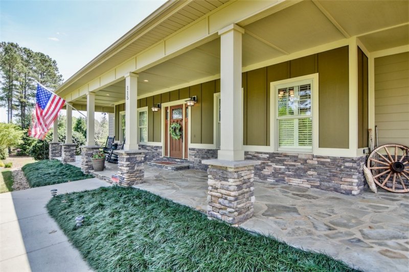 Property image 3 at 115 Westlake Drive, Seneca, SC 29672