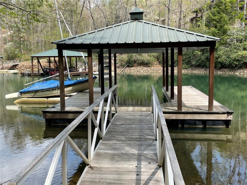 Property image 2 at 106 Mossy Way, Six Mile, SC 29682