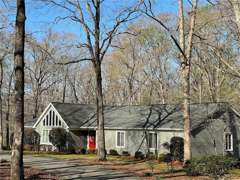 Property image 2 at 108 Seven Oaks Drive, Pendleton, SC 29670