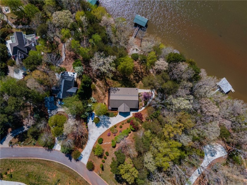 Property image 3 at 143 Waters Edge Lane, West Union, SC 29696