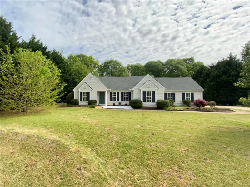 Property image 4 at 328 Weeping Willow Drive, Seneca, SC 29672