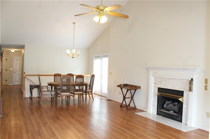 Property image 2 at 102 Plantation Drive, Pendleton, SC 29670