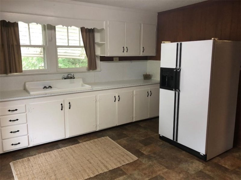 Property image 5 at 1301 W. FRONT Street, Iva, SC 29655