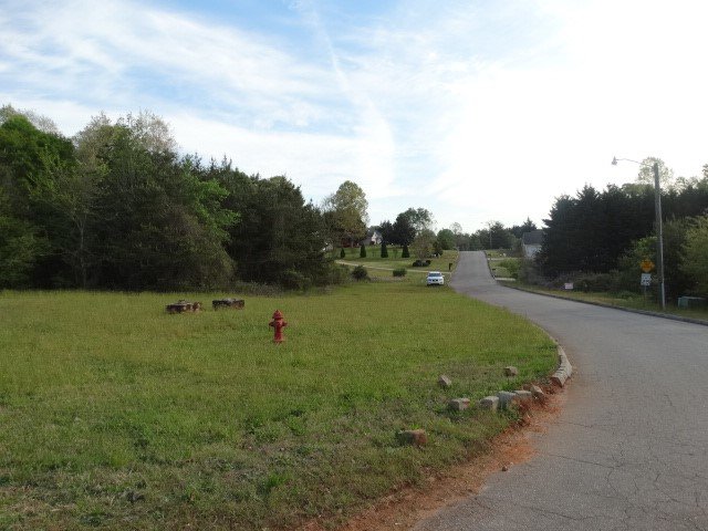 Property image 5 at 105 Golden Springs Lane, Liberty, SC 29657