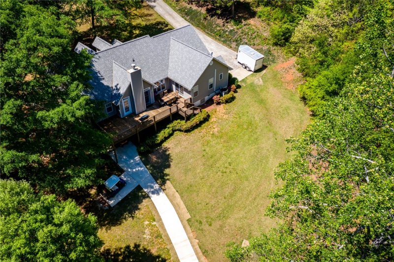 Property image 4 at 301 Woodhaven Court, Fair Play, SC 29643