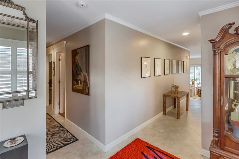 Property image 3 at 1002 Cobbs Glen Drive, Anderson, SC 29621