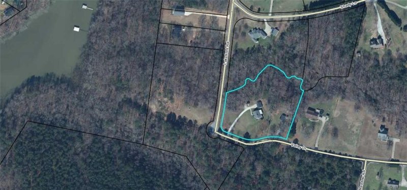 Property image 3 at 204 Valley Drive, Townville, SC 29689