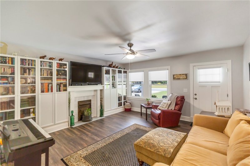 Property image 4 at 742 Anderson Street, Belton, SC 29627