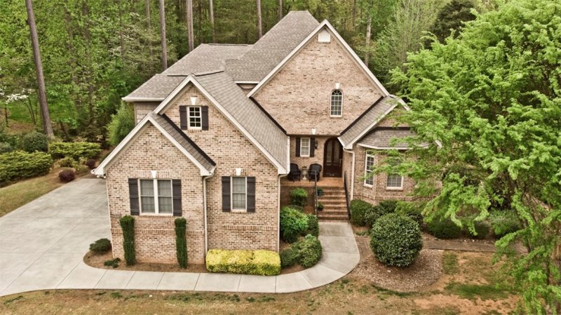 518 Heron Cove Circle