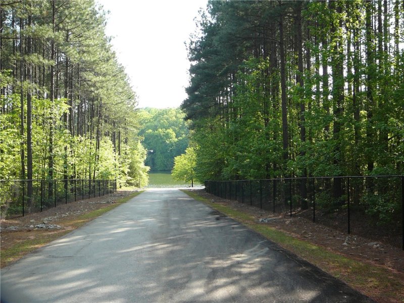 Property image 5 at 3 Lakewind Court, Iva, SC 29655