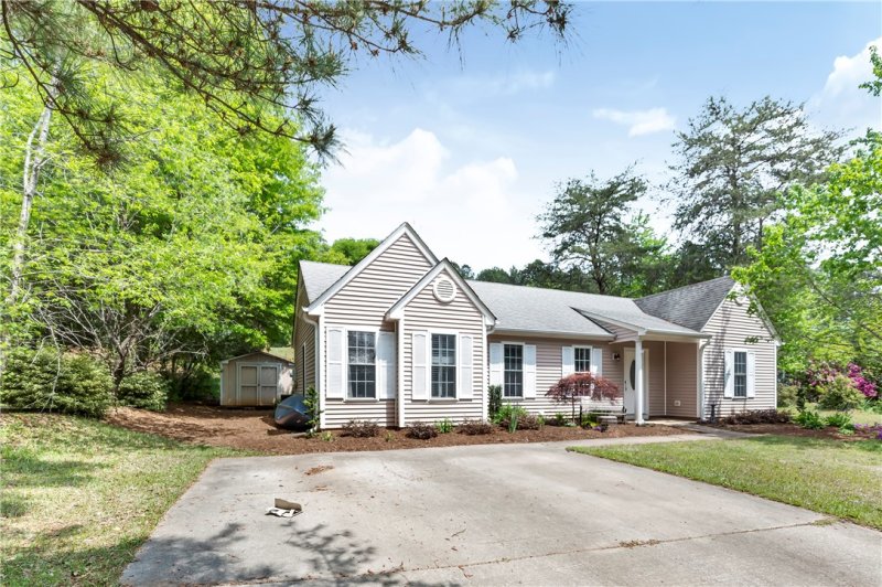 Property image 2 at 312 Fox Run Road, Walhalla, SC 29691