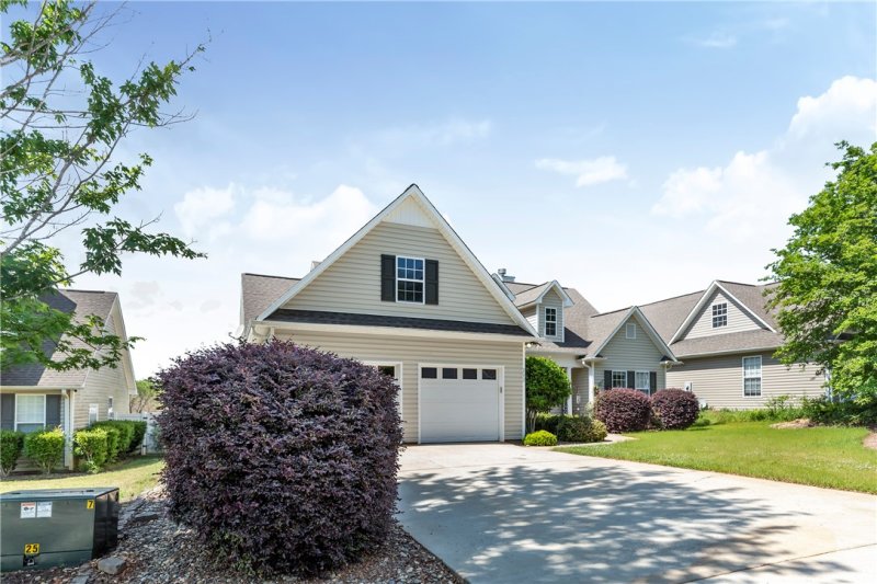 Property image 4 at 202 Providence Court, Seneca, SC 29678