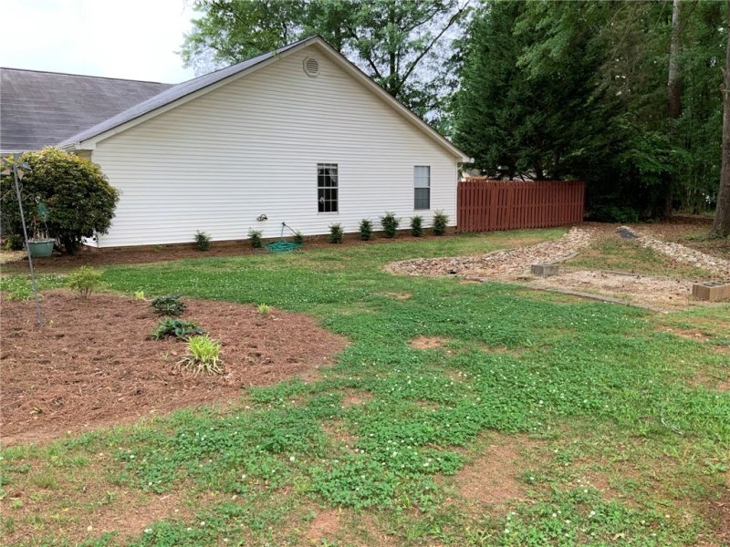 Property image 3 at 1200 Ravenswood Drive, Anderson, SC 29625