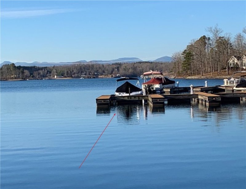 Property image 2 at 201 Winding Oaks Drive, Seneca, SC 29672