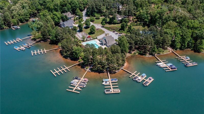 Property image 5 at 201 Winding Oaks Drive, Seneca, SC 29672