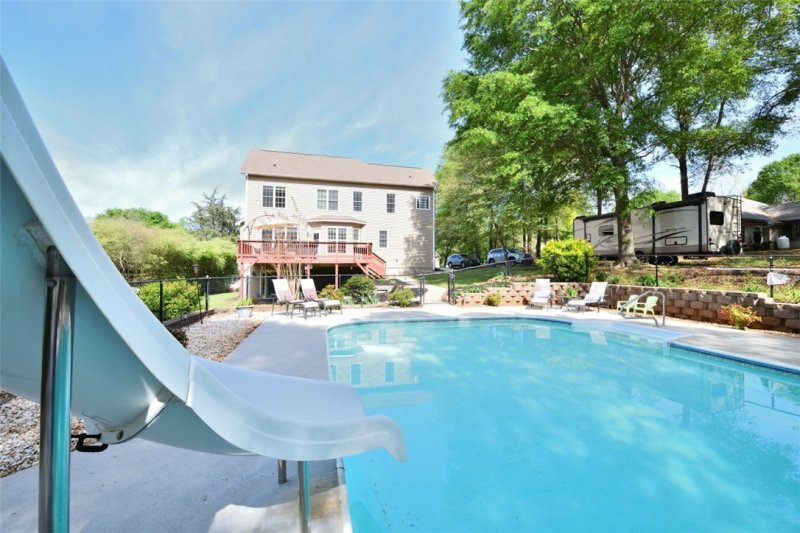 Property image 4 at 250 Stone Pond Way, Seneca, SC 29678