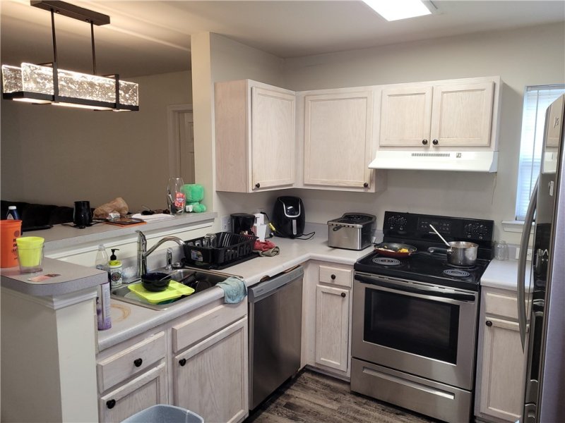 Property image 3 at 121 University Village Drive, Central, SC 29630