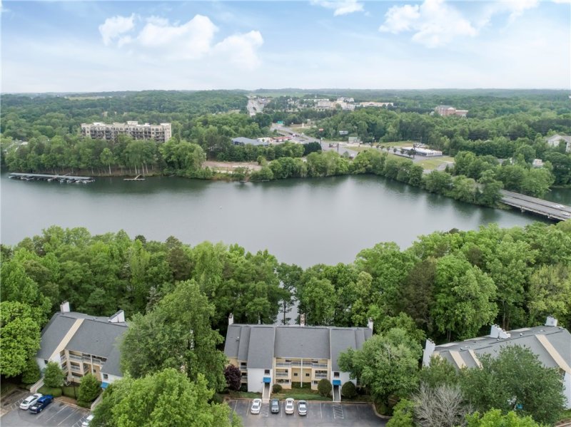 Property image 2 at 709 Northlake Drive, Anderson, SC 29625