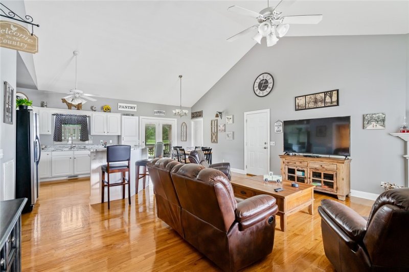 Property image 4 at 142 Landau Lane, Anderson, SC 29625