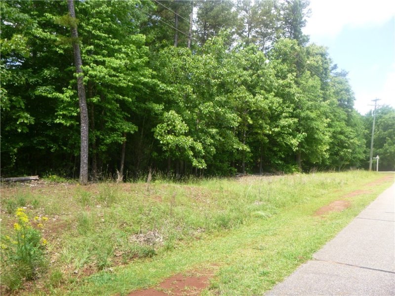 Property image 4 at 100 Charter Oak Drive, Anderson, SC 29625