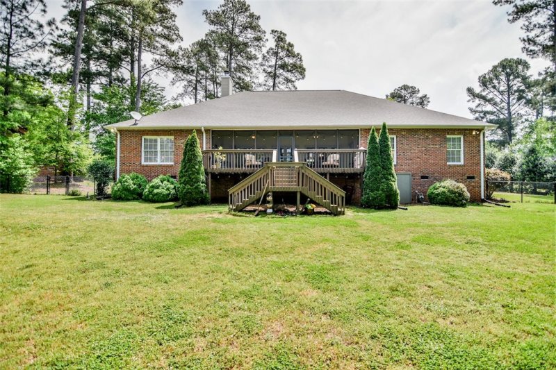 Property image 2 at 406 Holly Creek Drive, Anderson, SC 29621