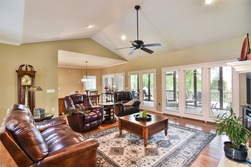 Property image 4 at 406 Holly Creek Drive, Anderson, SC 29621