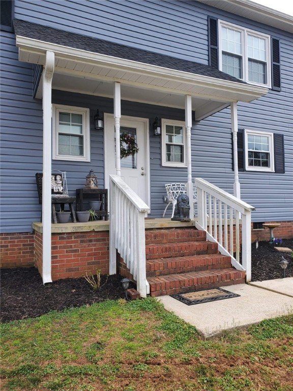 Property image 2 at 101 Stonebrook Drive, Seneca, SC 29672