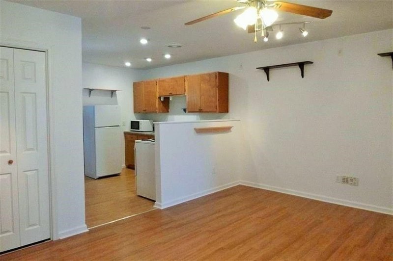 Property image 2 at 102B Meadow Drive, Seneca, SC 29678