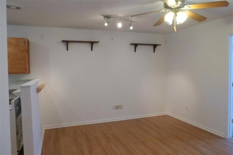 Property image 3 at 102B Meadow Drive, Seneca, SC 29678