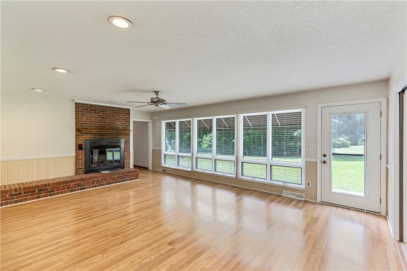 Property image 4 at 102 Sunset Point, Anderson, SC 29626